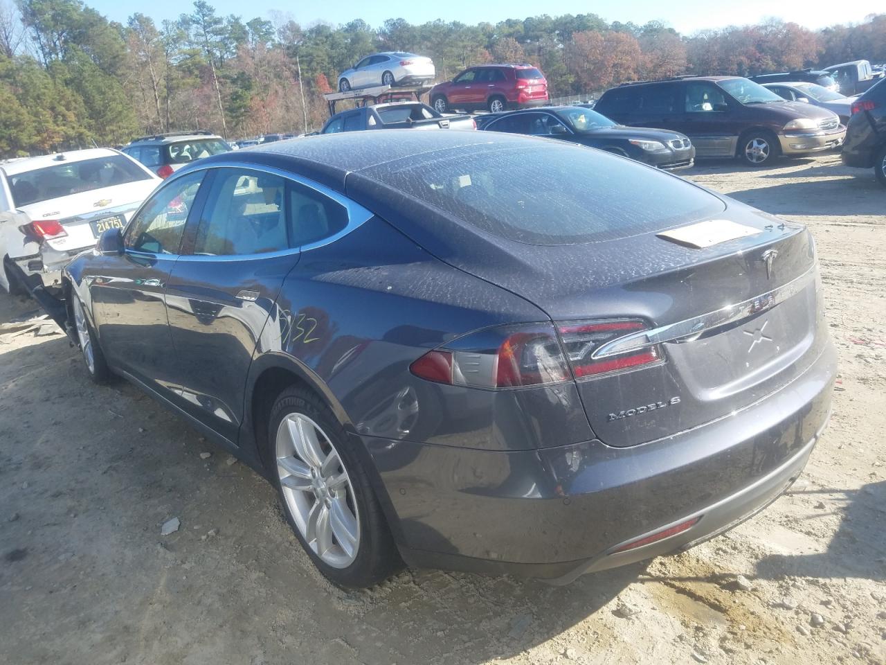 Photo 3 from auction – 2015 TESLA MODEL S 70 with VIN 5YJSA1S2XFF095364