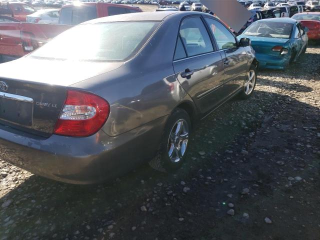 Photo 4 from auction – 2004 TOYOTA CAMERY with VIN 4T1BE32K34U881264