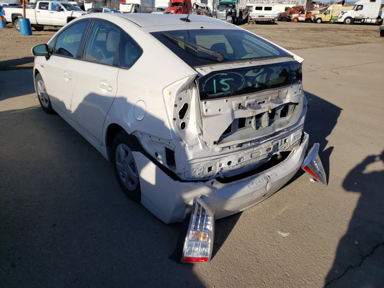 Photo 3 from auction – 2010 TOYOTA PRIUS with VIN JTDKN3DU8A5017481