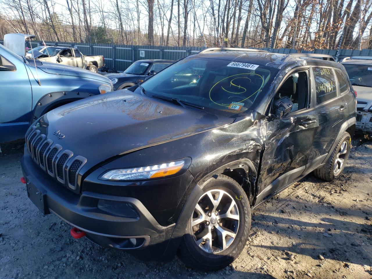 Photo 2 from auction – 2014 JEEP CHEROKEE T with VIN 1C4PJMBB3EW185599