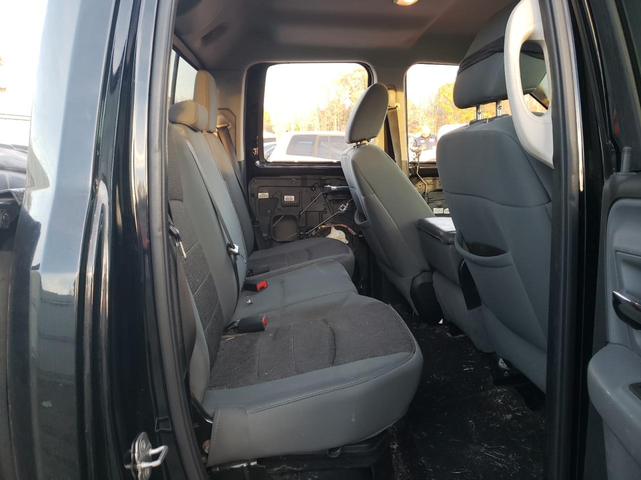 Photo 6 from auction – 2014 RAM 1500 SLT with VIN 1C6RR7GT3ES259879