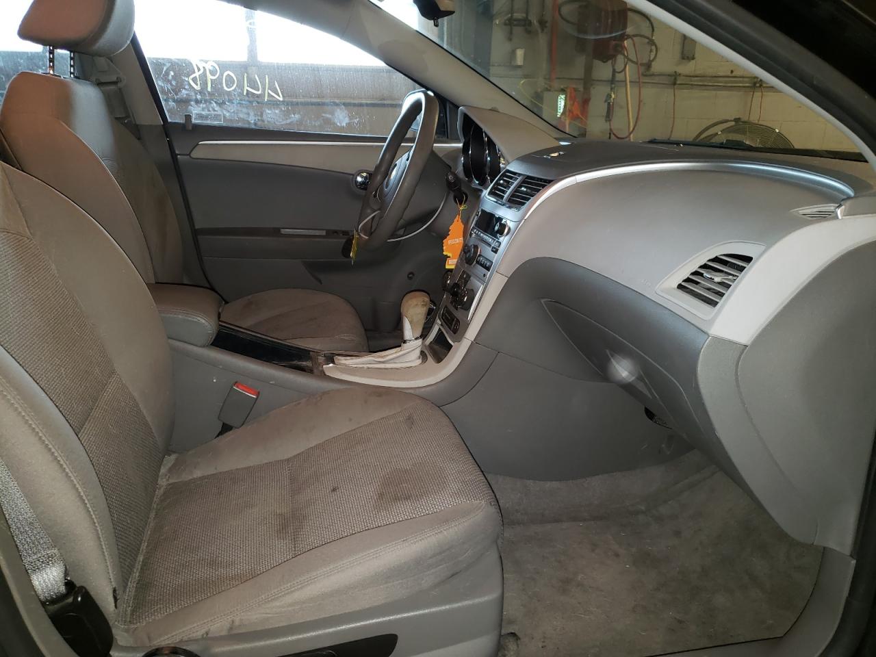 Photo 5 from auction – 2012 CHEVROLET MALIBU LS with VIN 1G1ZB5E07CF194365