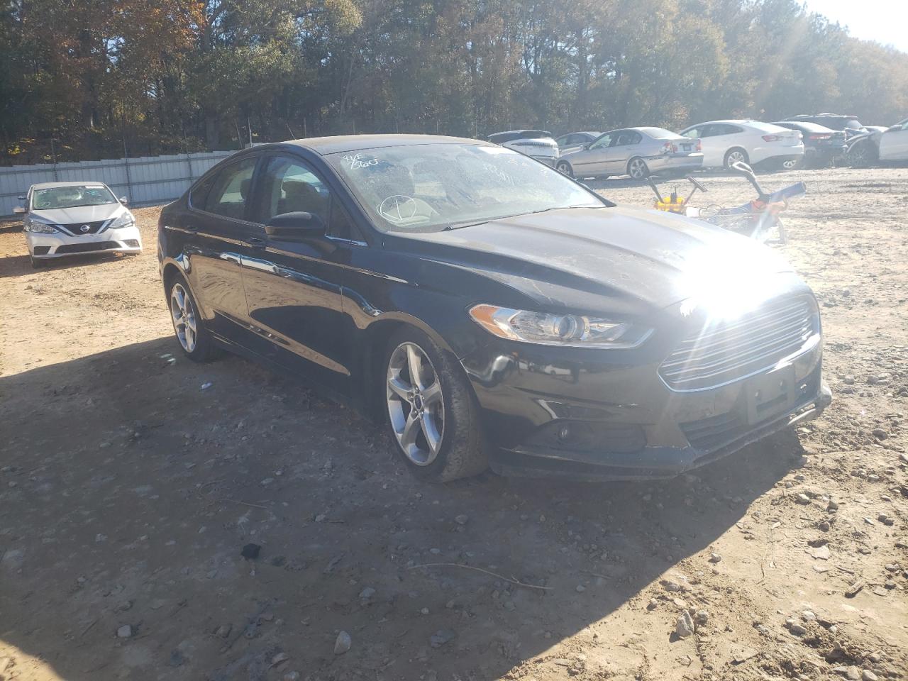 FORD FUSION S 2016 with VIN 3FA6P0G78GR323303 - Photo from auction