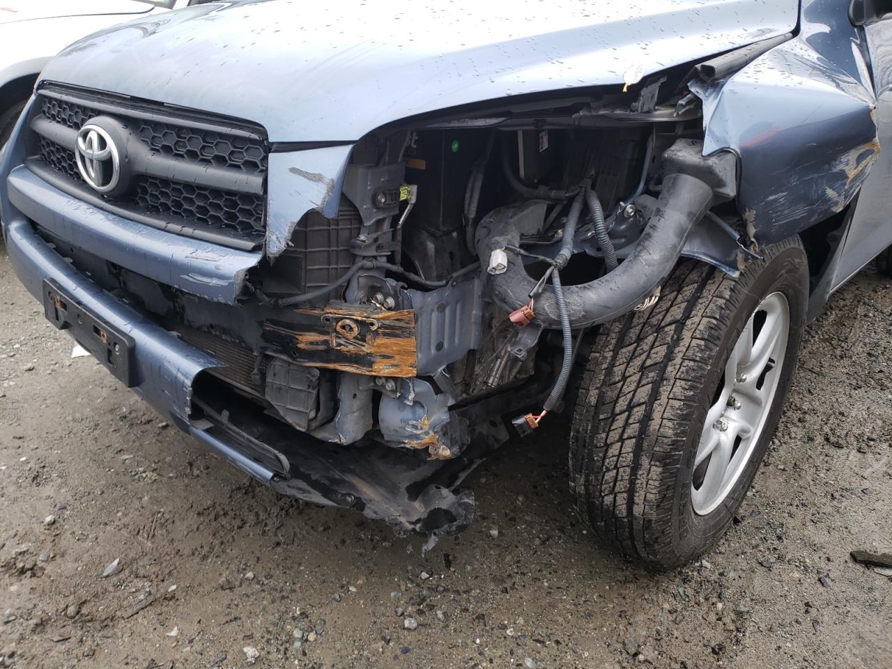 Photo 9 from auction – 2011 TOYOTA RAV4 with VIN 2T3BF4DV6BW152156