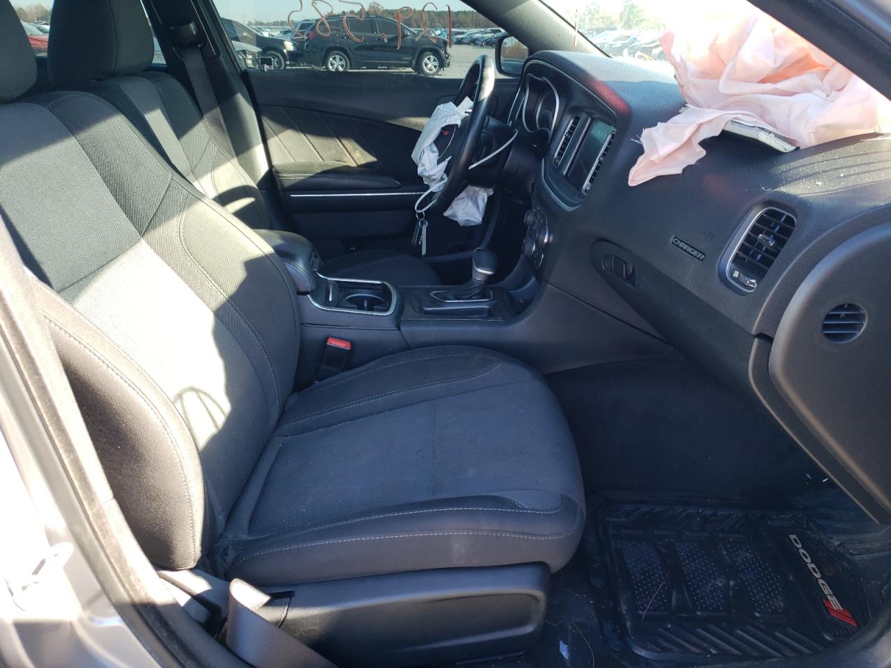 Photo 5 from auction – 2017 DODGE CHARGER SX with VIN 2C3CDXHG2HH503391