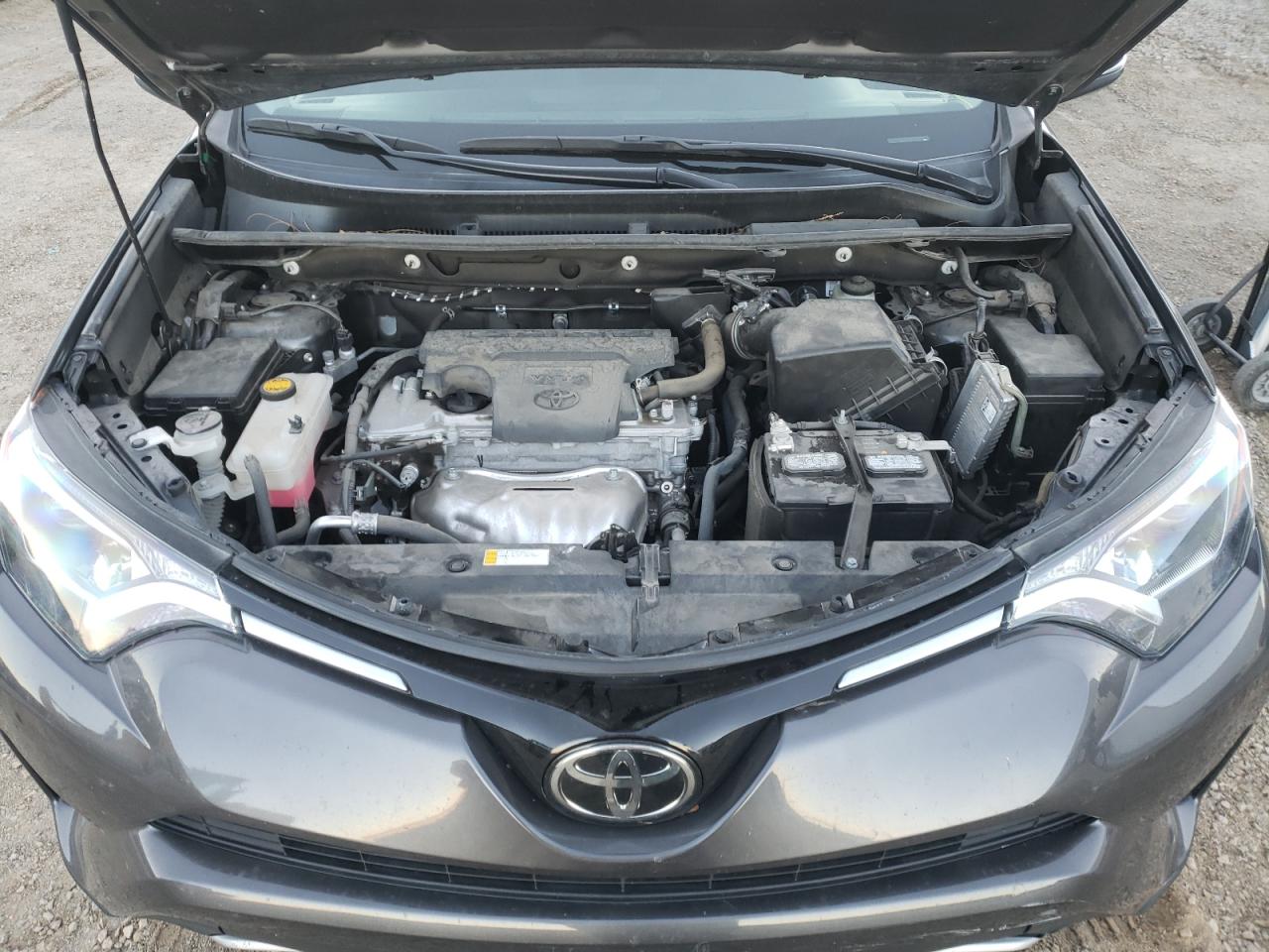 Photo 7 from auction – 2018 TOYOTA RAV4 ADVEN with VIN 2T3RFREV3JW816647