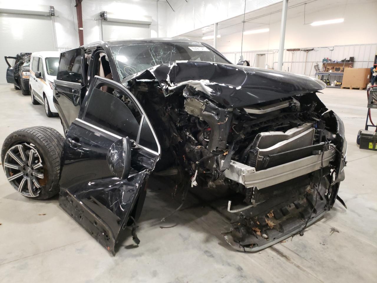 AUDI Q7 PRESTIG 2017 with VIN WA1VAAF7XHD011518 - Photo from auction
