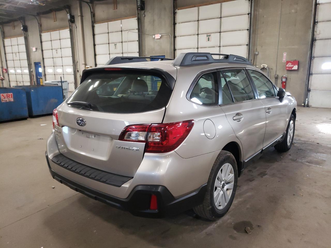 Photo 4 from auction – 2018 SUBARU OUTBACK with VIN 4S4BSAAC8J3216398