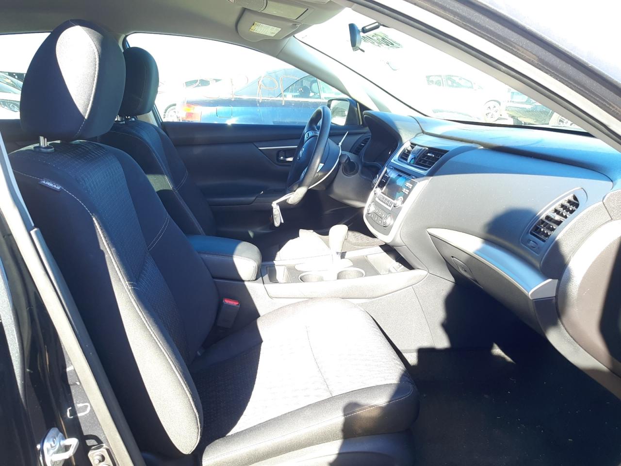 Photo 5 from auction – 2016 NISSAN ALTIMA 2.5 with VIN 1N4AL3AP3GN315015