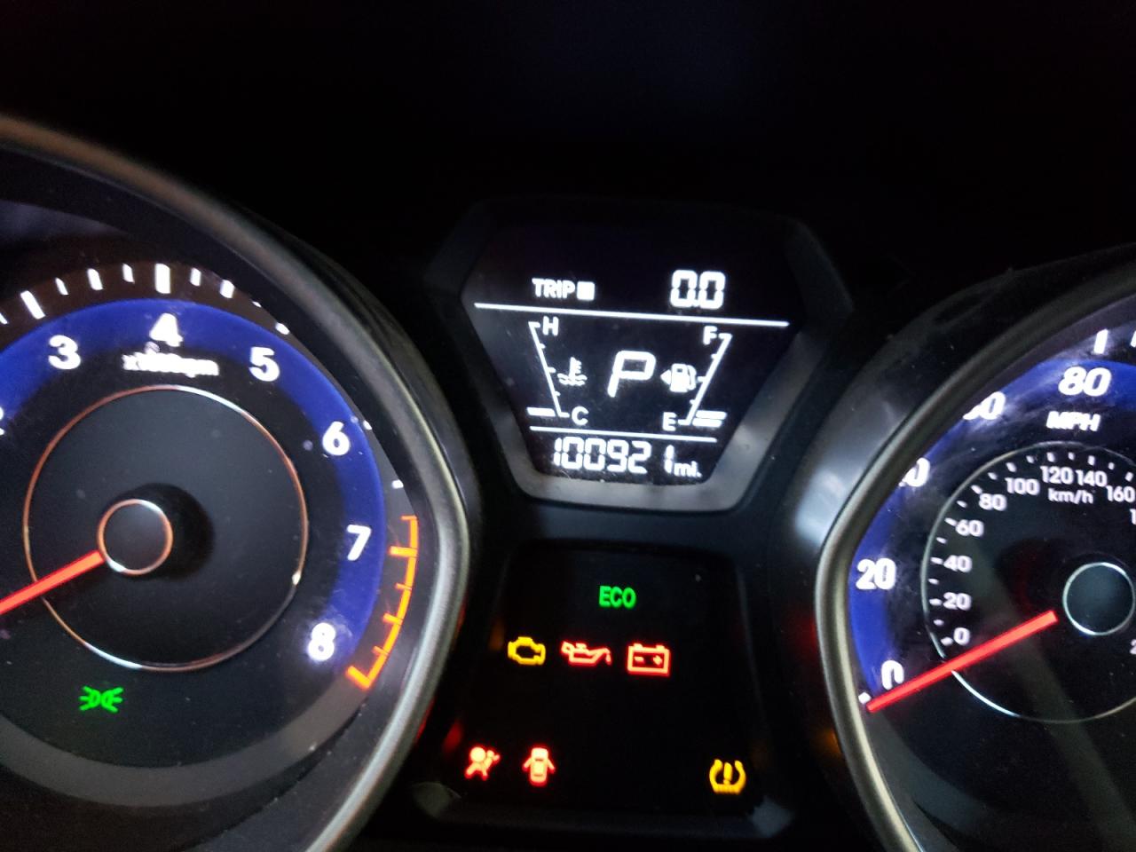 Photo 8 from auction – 2016 HYUNDAI ELANTRA SE with VIN 5NPDH4AE2GH727410