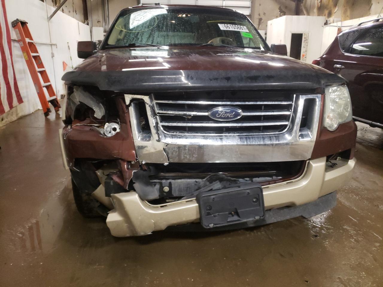 Photo 9 from auction – 2009 FORD EXPLORER E with VIN 1FMEU74E99UA10164