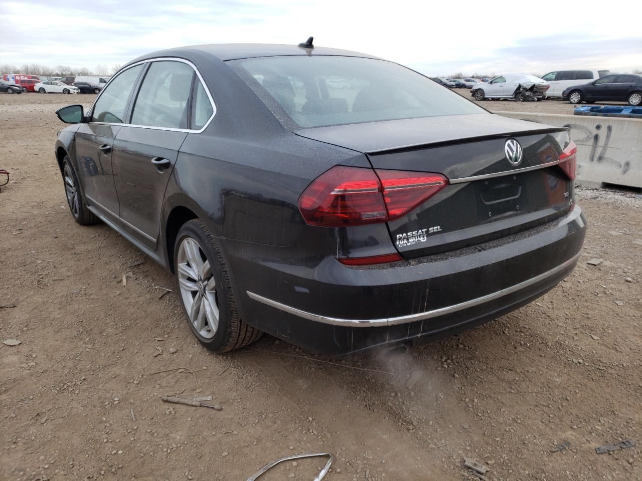 Photo 3 from auction – 2017 VOLKSWAGEN PASSAT SEL with VIN 1VWCT7A31HC083354
