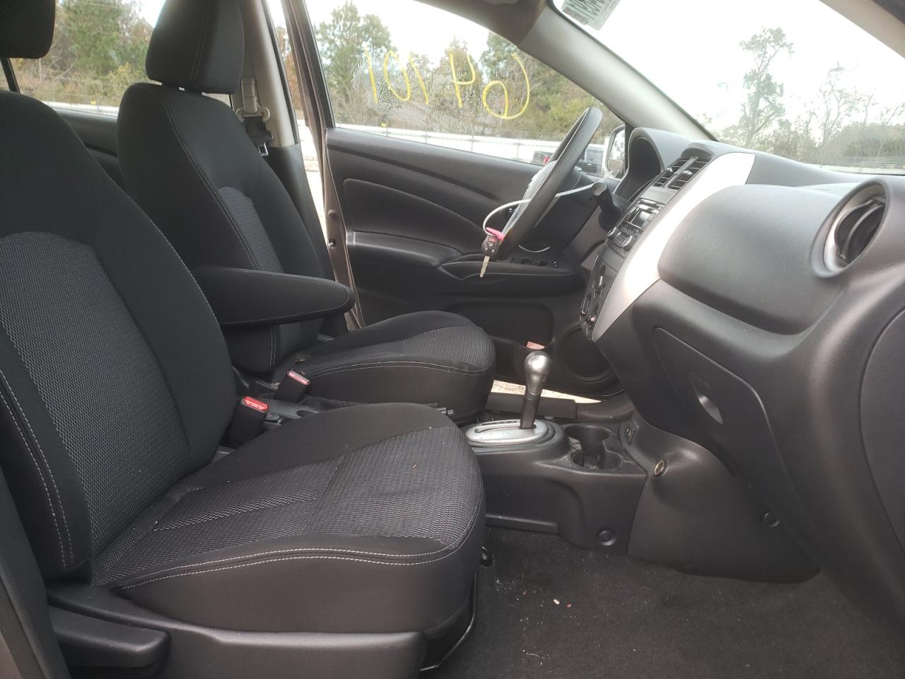 Photo 5 from auction – 2017 NISSAN VERSA S with VIN 3N1CN7AP3HK432043