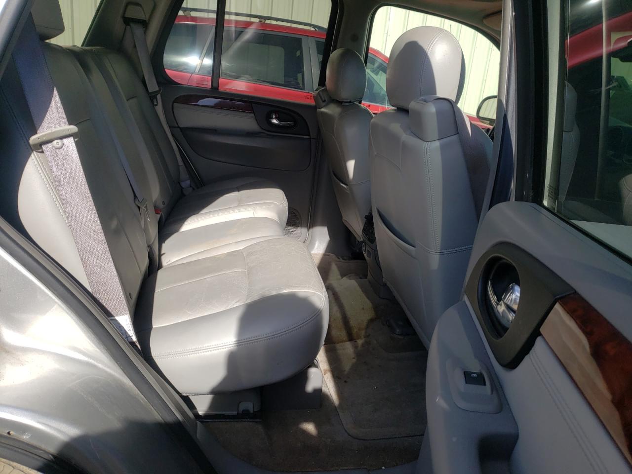 Photo 6 from auction – 2007 GMC ENVOY with VIN 1GKDS13S572108129