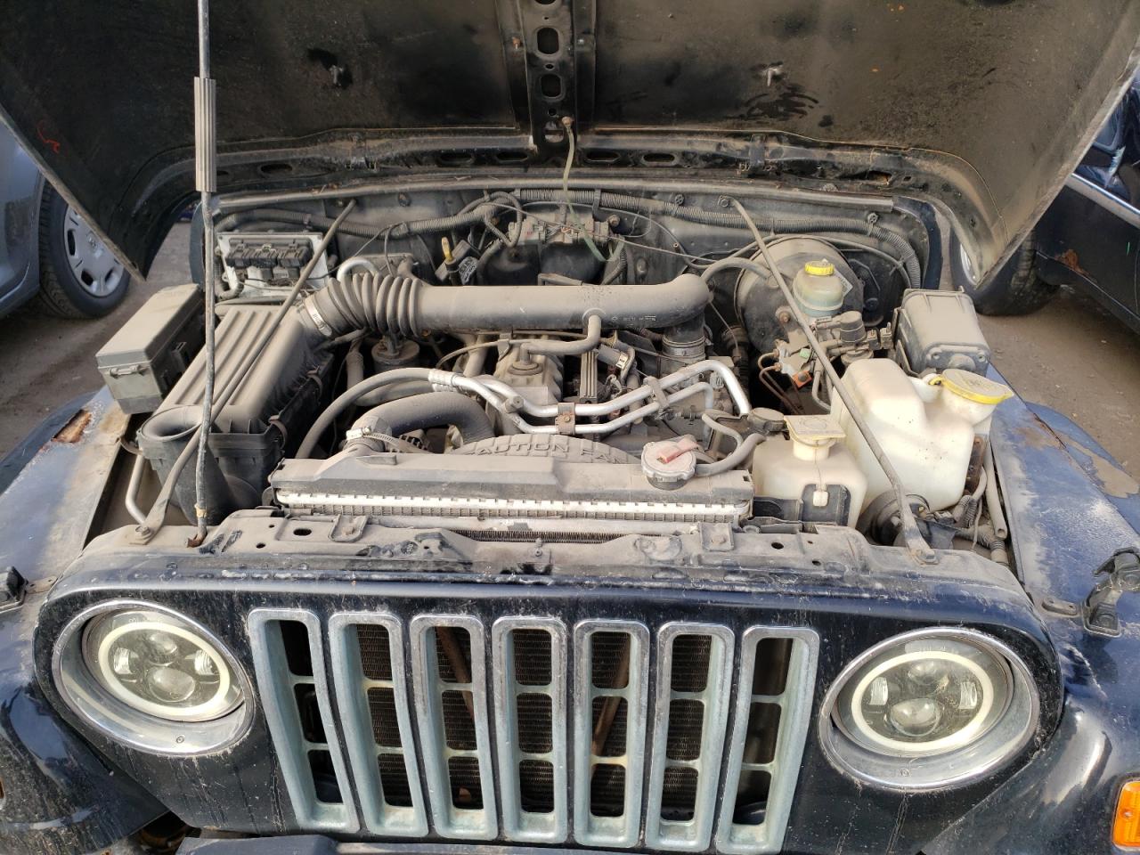 Photo 7 from auction – 2000 JEEP WRANGLER / with VIN 1J4FA49S9YP760332