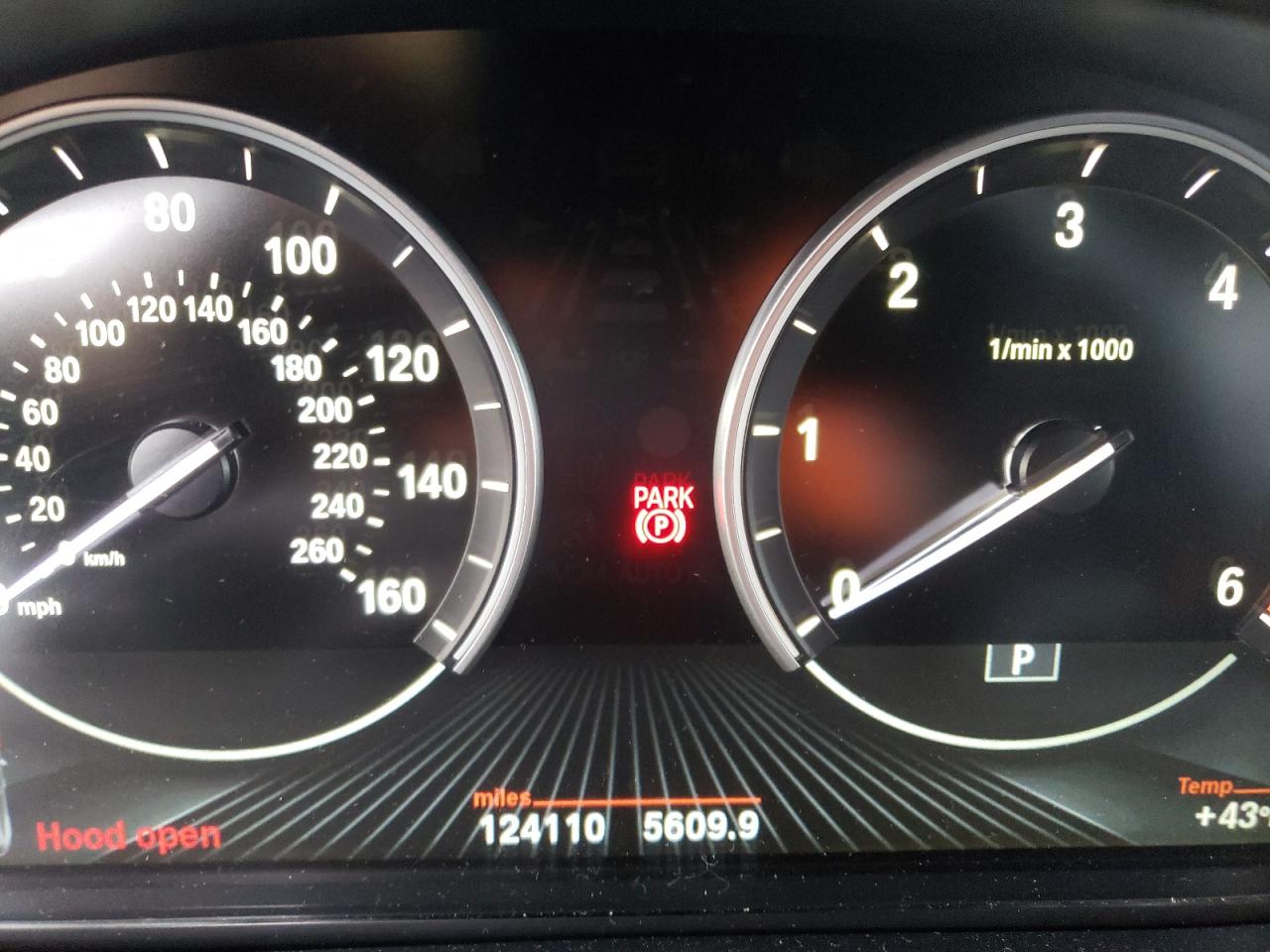Photo 8 from auction – 2014 BMW X5 XDRIVE3 with VIN 5UXKS4C57E0J95280