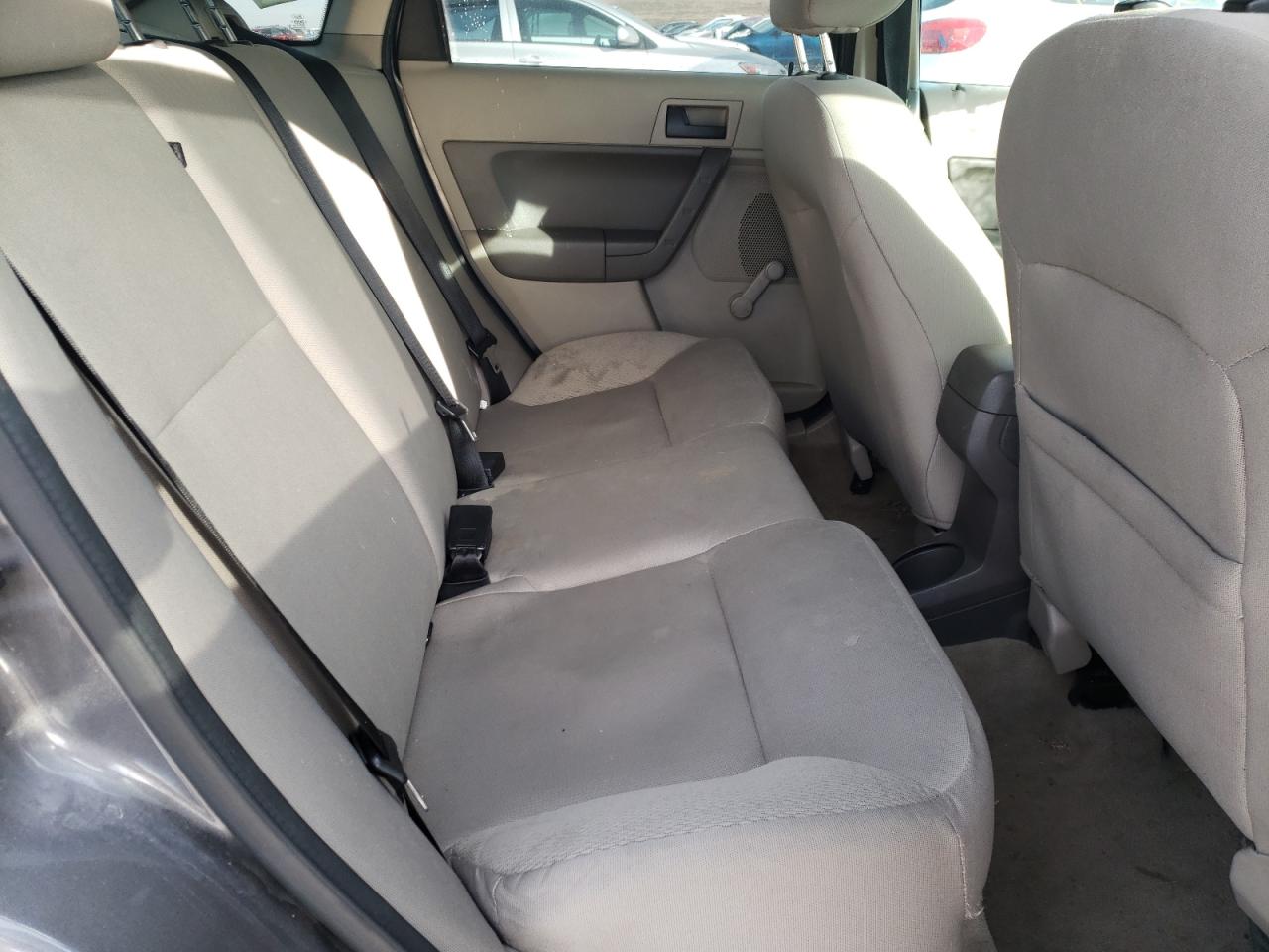 Photo 6 from auction – 2010 FORD FOCUS S with VIN 1FAHP3EN2AW124313