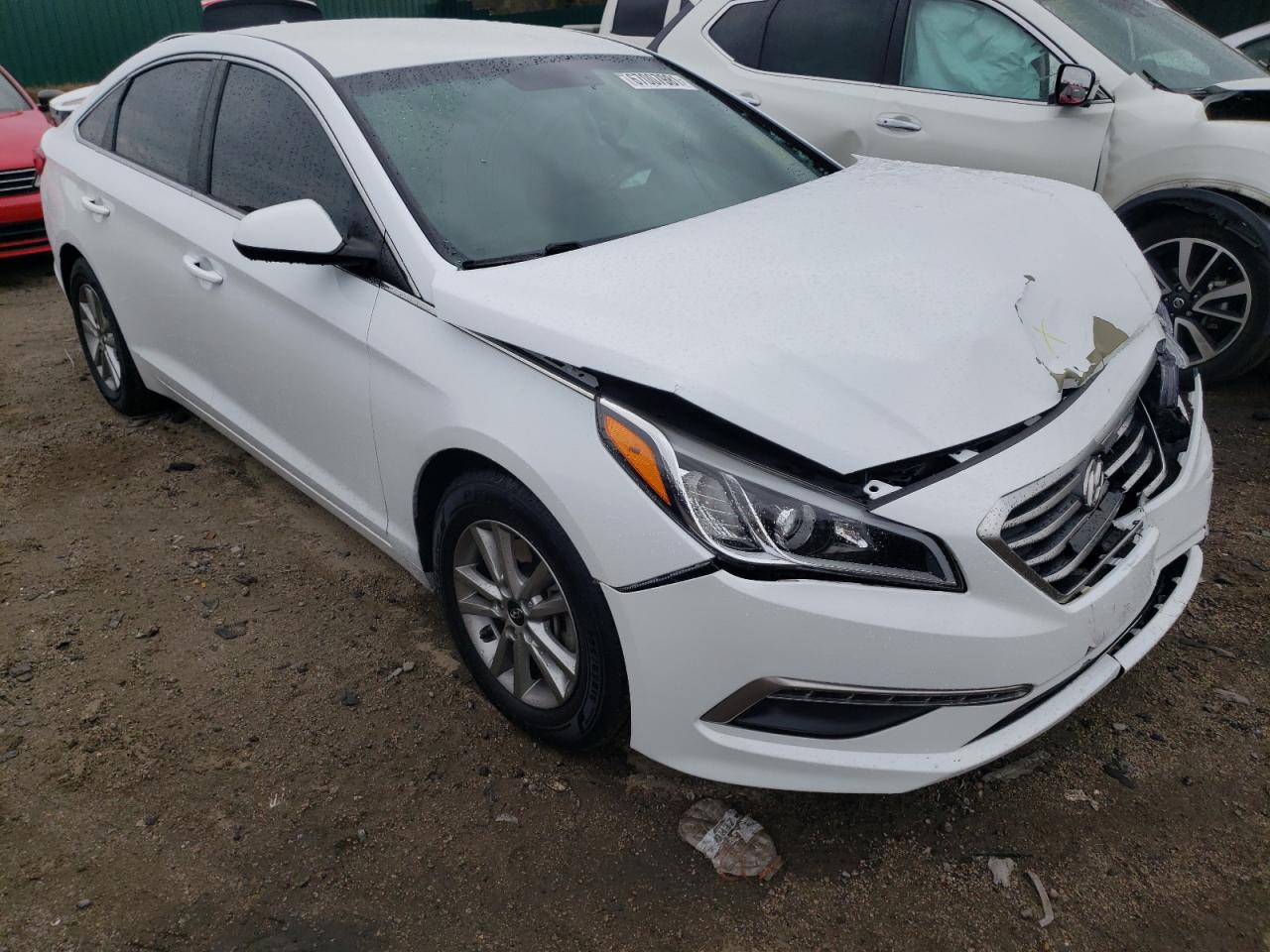 Photo 1 from auction – 2015 HYUNDAI SONATA SE with VIN 5NPE24AF7FH159717