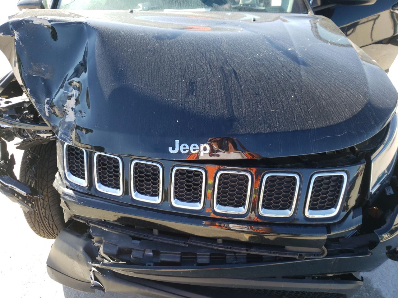 Photo 7 from auction – 2018 JEEP COMPASS LA with VIN 3C4NJCBB9JT462323