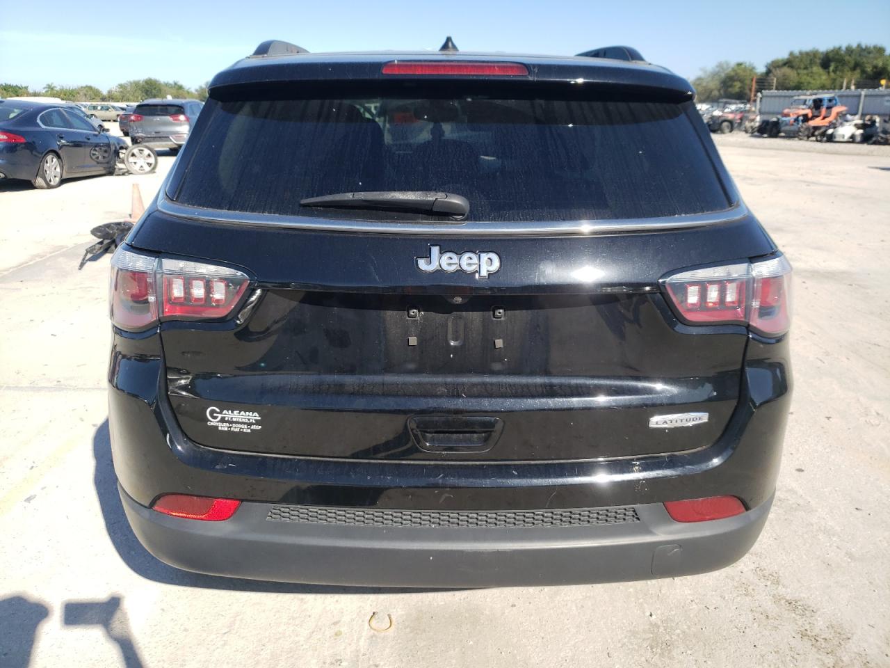 Foto 9 de la subasta – 2018 JEEP COMPASS LA con VIN 3C4NJCBB9JT462323