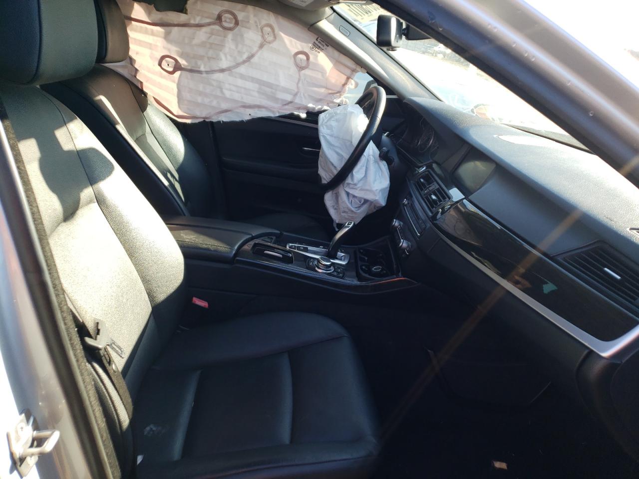 Фото 5 с аукциона – 2012 BMW 528 XI с VIN WBAXH5C57CDW06580