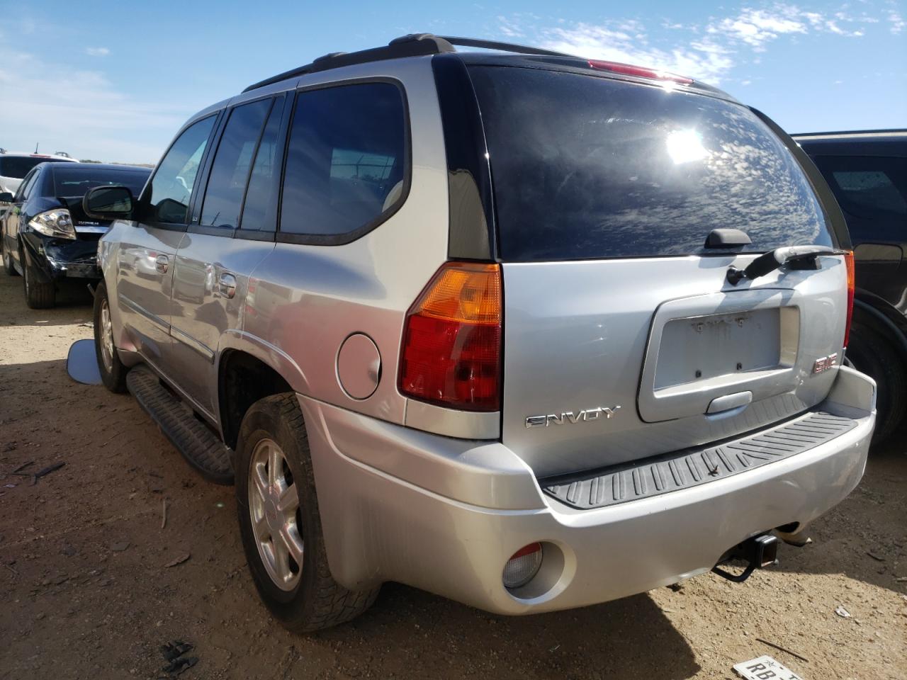 Photo 3 from auction – 2007 GMC ENVOY with VIN 1GKDS13S572108129