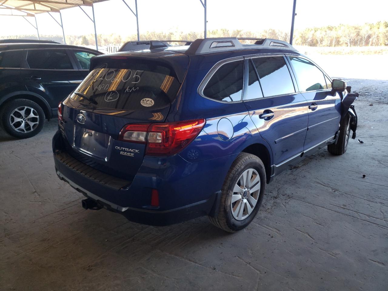 Photo 4 from auction – 2017 SUBARU OUTBACK 2. with VIN 4S4BSAHC2H3220205