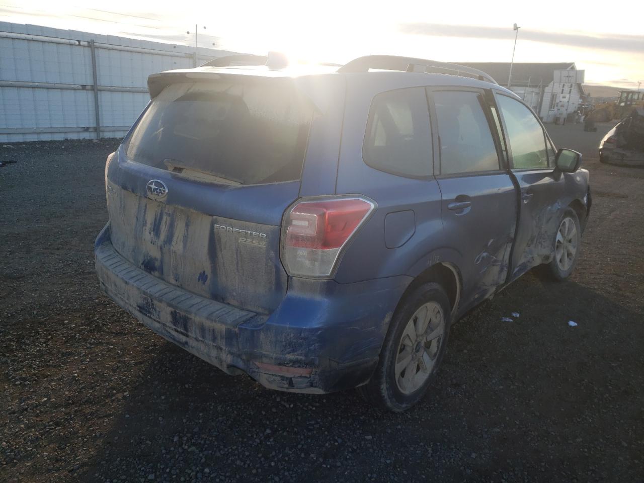 Photo 4 from auction – 2017 SUBARU FORESTER 2 with VIN JF2SJAEC0HH546794