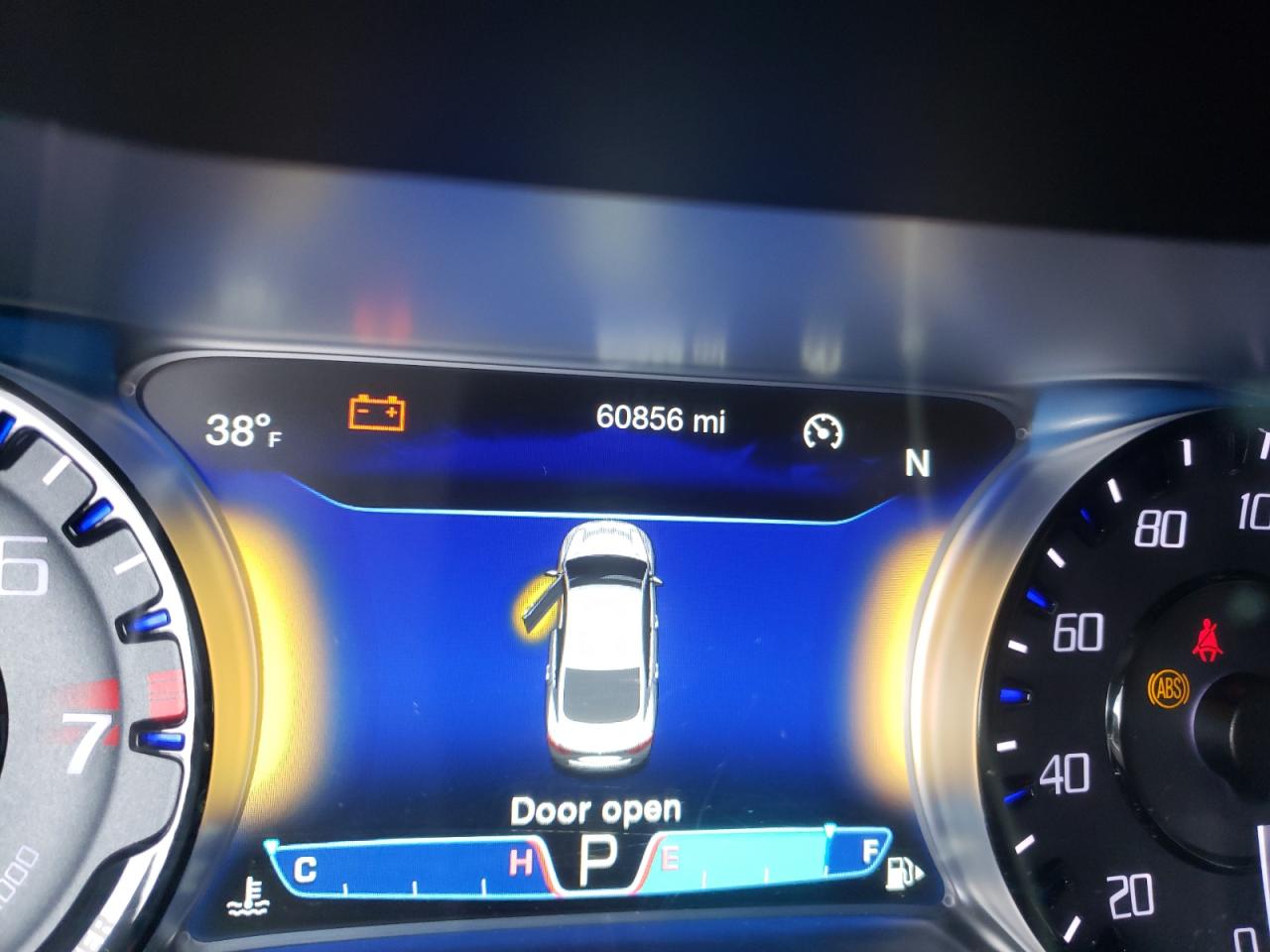 Photo 8 from auction – 2017 CHRYSLER 200 S with VIN 1C3CCCBG7HN500773
