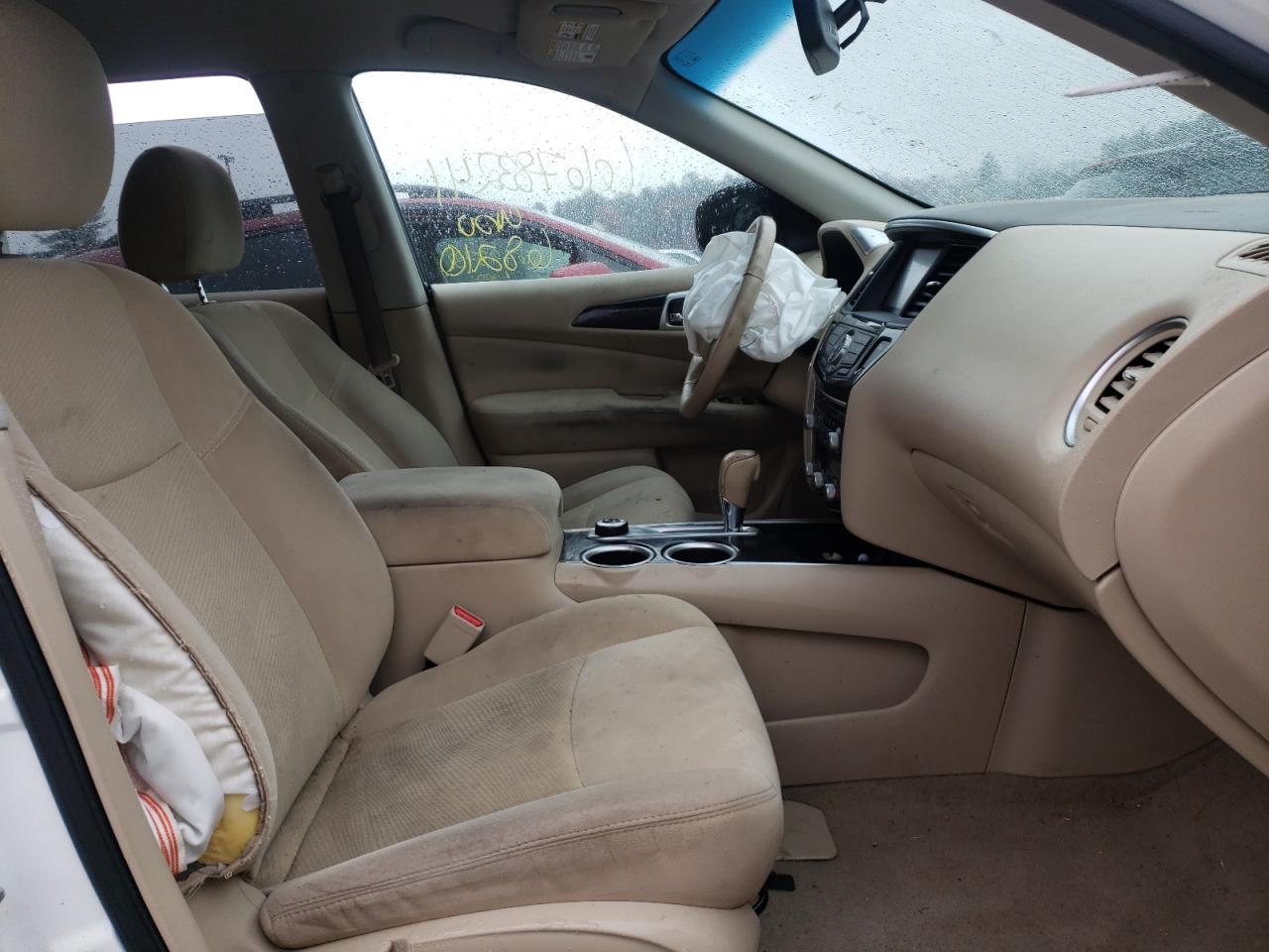 Photo 5 from auction – 2015 NISSAN PATHFINDER with VIN 5N1AR2MM1FC704696