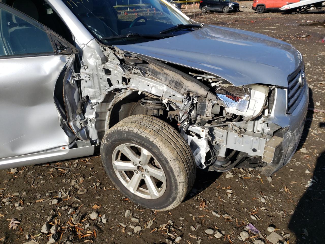 Photo 9 from auction – 2008 TOYOTA HIGHLANDER with VIN JTEDS41AX82050071