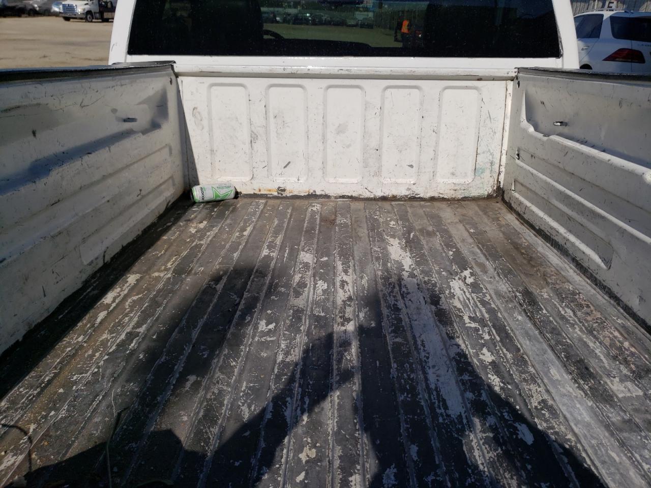 Photo 6 from auction – 2002 CHEVROLET SILVERADO with VIN 1GCEC14VX2Z147059