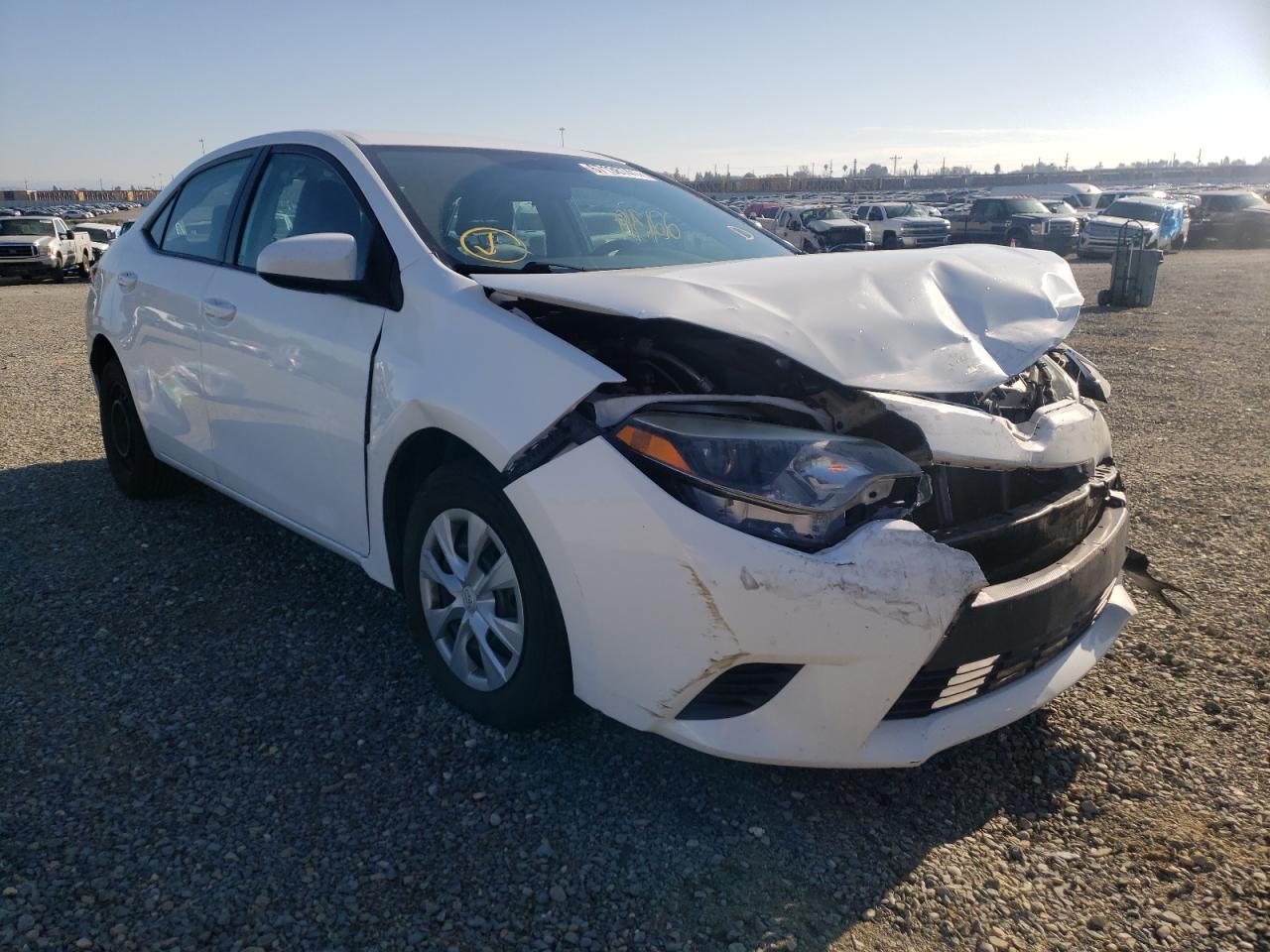 صورة رقم 1 من المزاد - 2016 TOYOTA COROLLA L مع VIN 5YFBURHE5GP465892