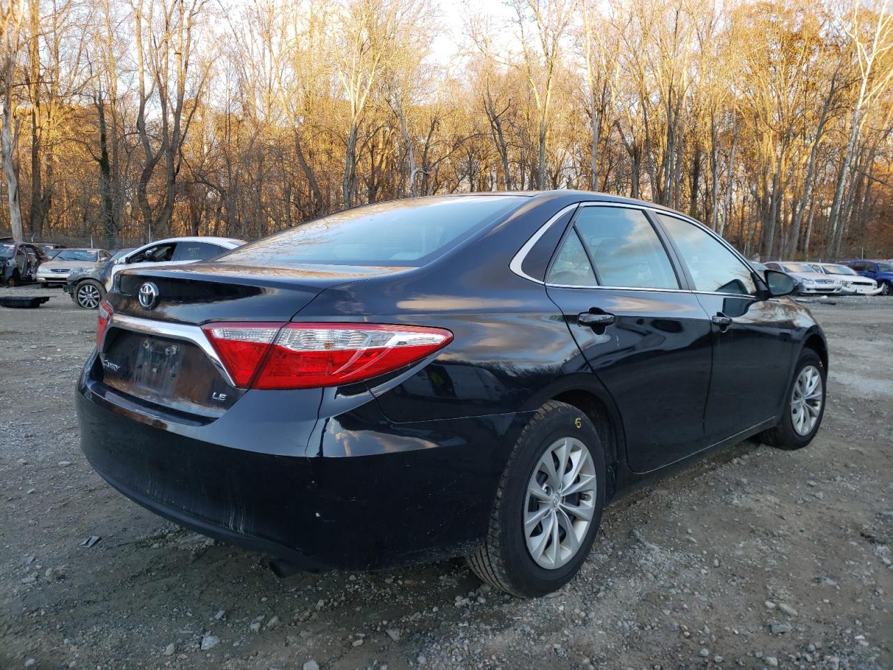 Photo 4 from auction – 2017 TOYOTA CAMRY LE with VIN 4T1BF1FK5HU407785