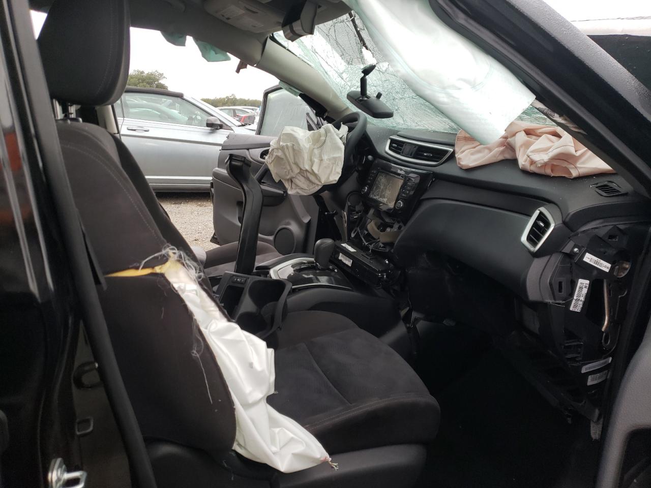 Photo 5 from auction – 2015 NISSAN ROGUE S with VIN KNMAT2MT0FP548110