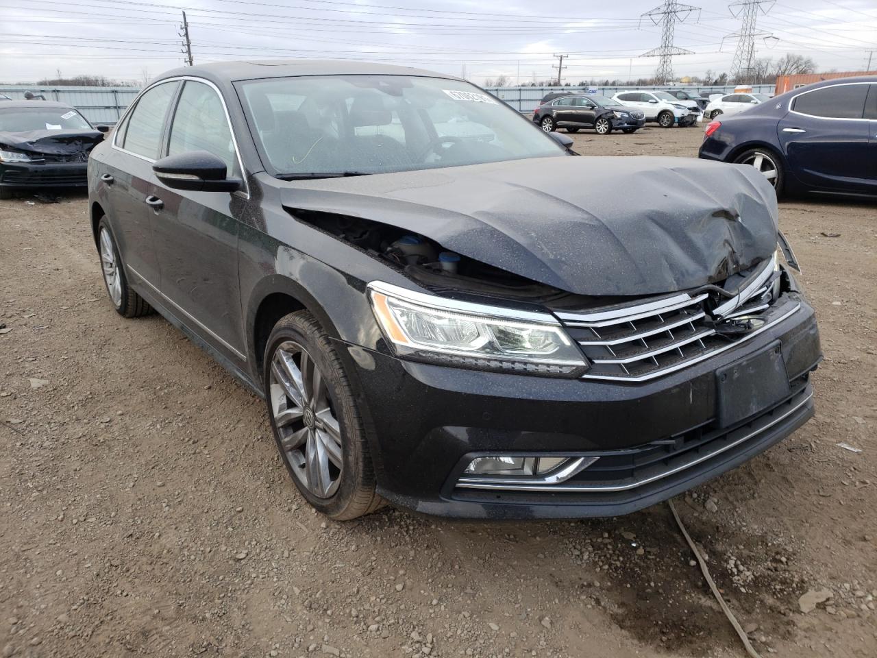 Photo 1 from auction – 2017 VOLKSWAGEN PASSAT SEL with VIN 1VWCT7A31HC083354