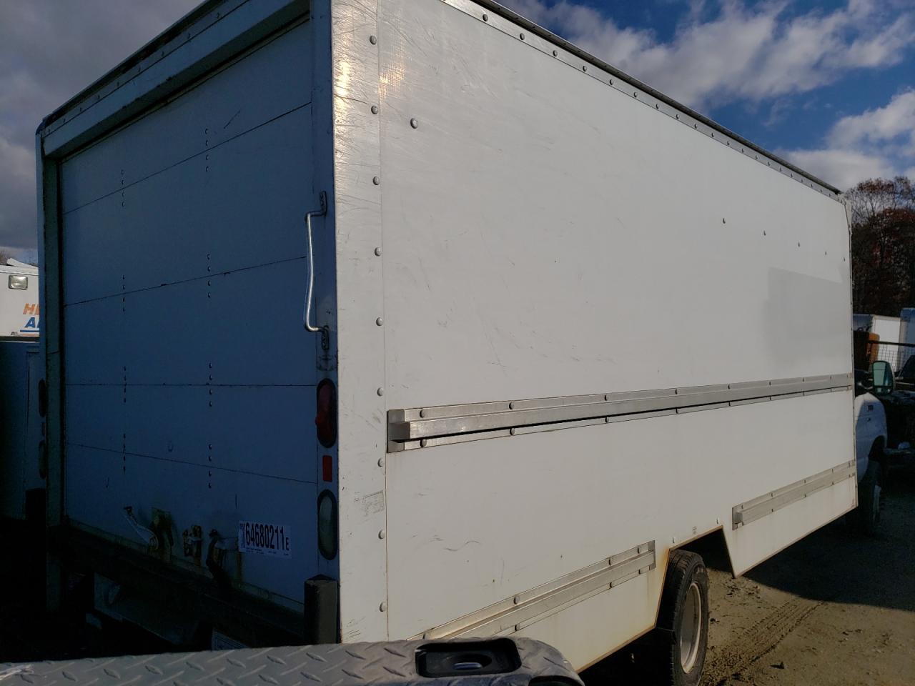 Photo 4 from auction – 2009 FORD ECONOLINE with VIN 1FDWE35L69DA35949