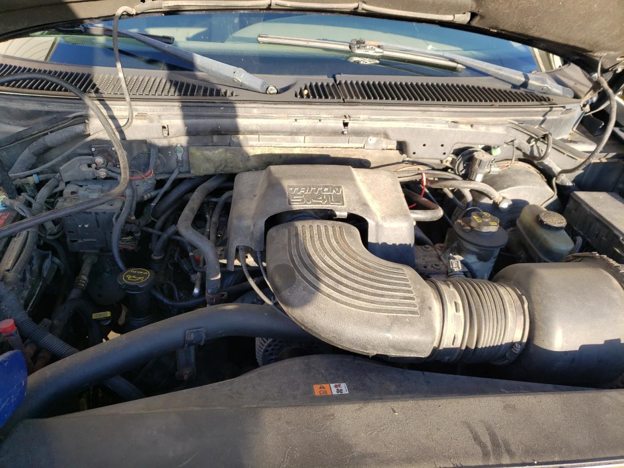 Photo 7 from auction – 2003 FORD F150 SUPER with VIN 1FTRW08L93KB16665