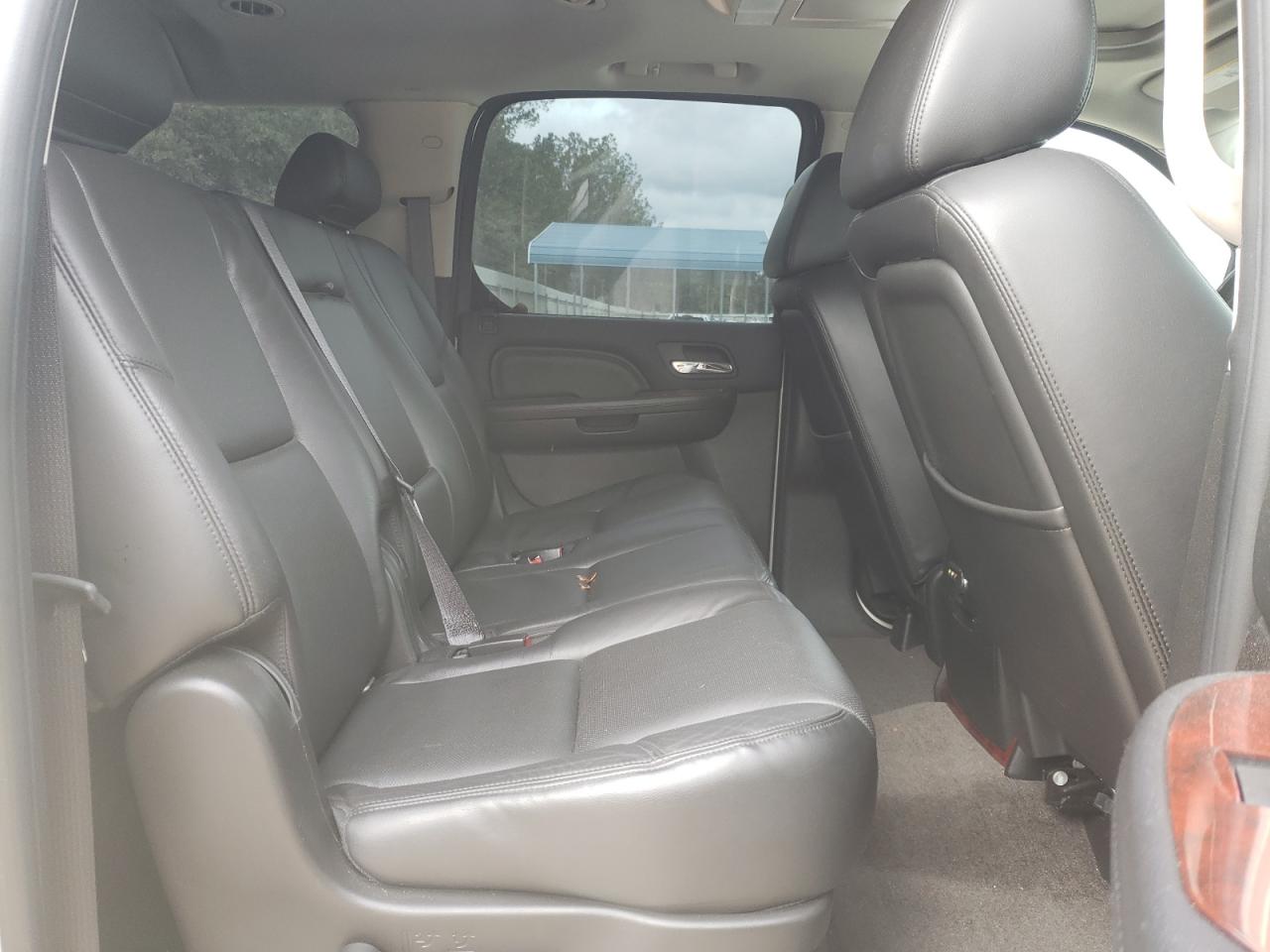 Photo 6 from auction – 2009 CADILLAC ESCALADE E with VIN 1GYFK26299R207658