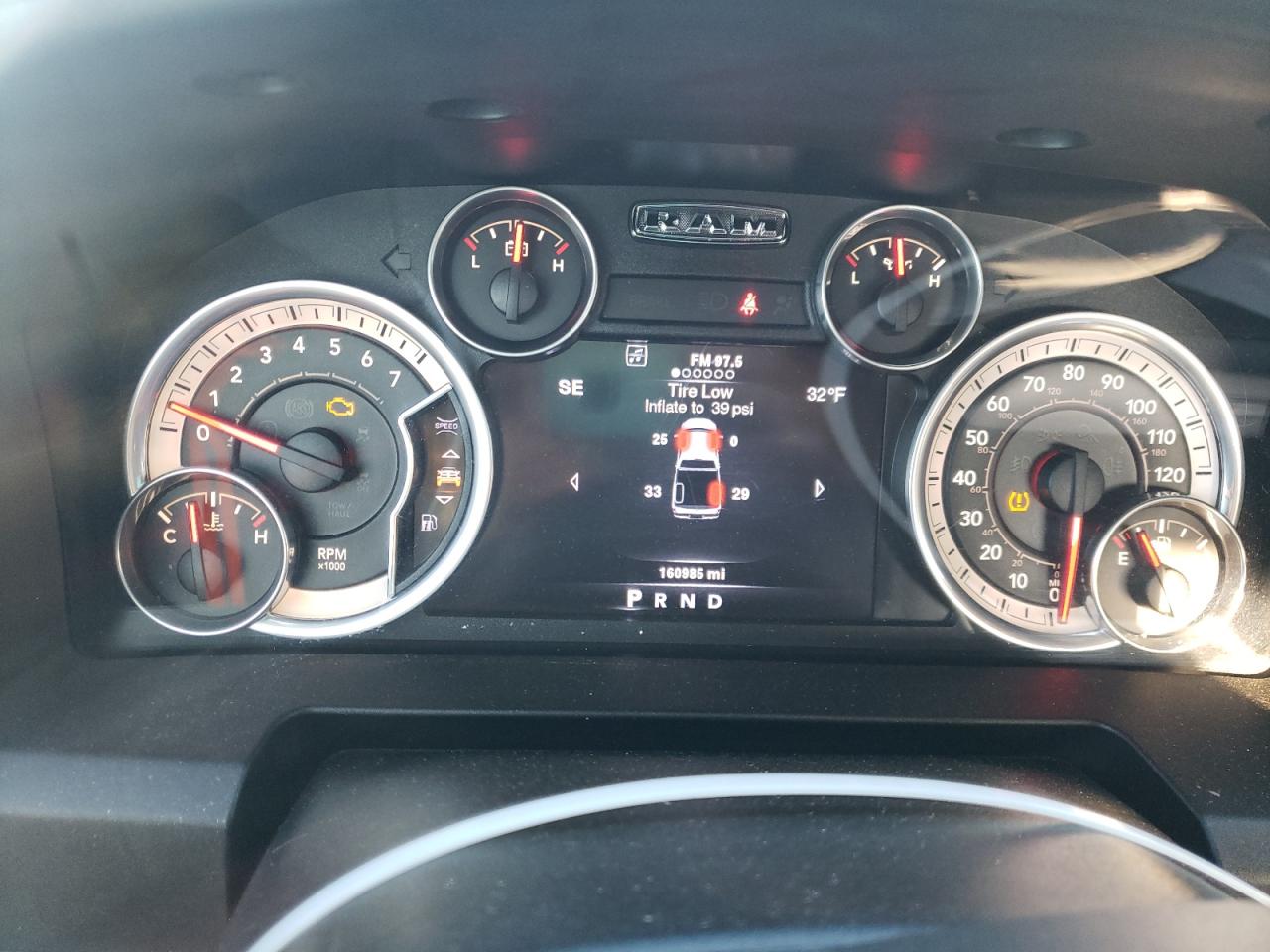 Photo 8 from auction – 2014 RAM 1500 SLT with VIN 1C6RR7GT6ES426784