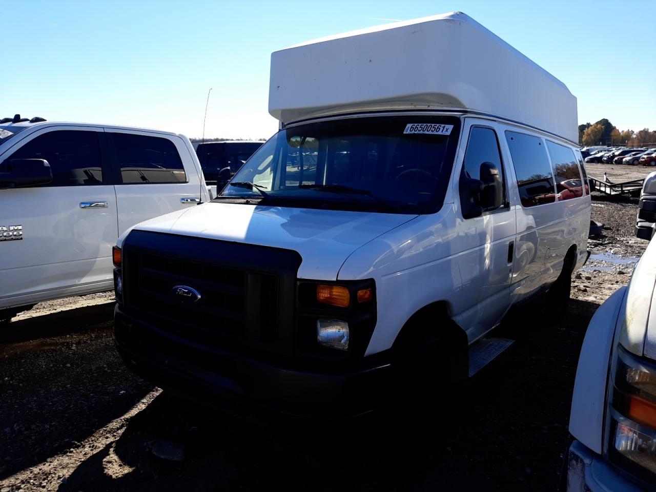 Photo 2 from auction – 2008 FORD ECONOLINE with VIN 1FT2S34L38DB16984