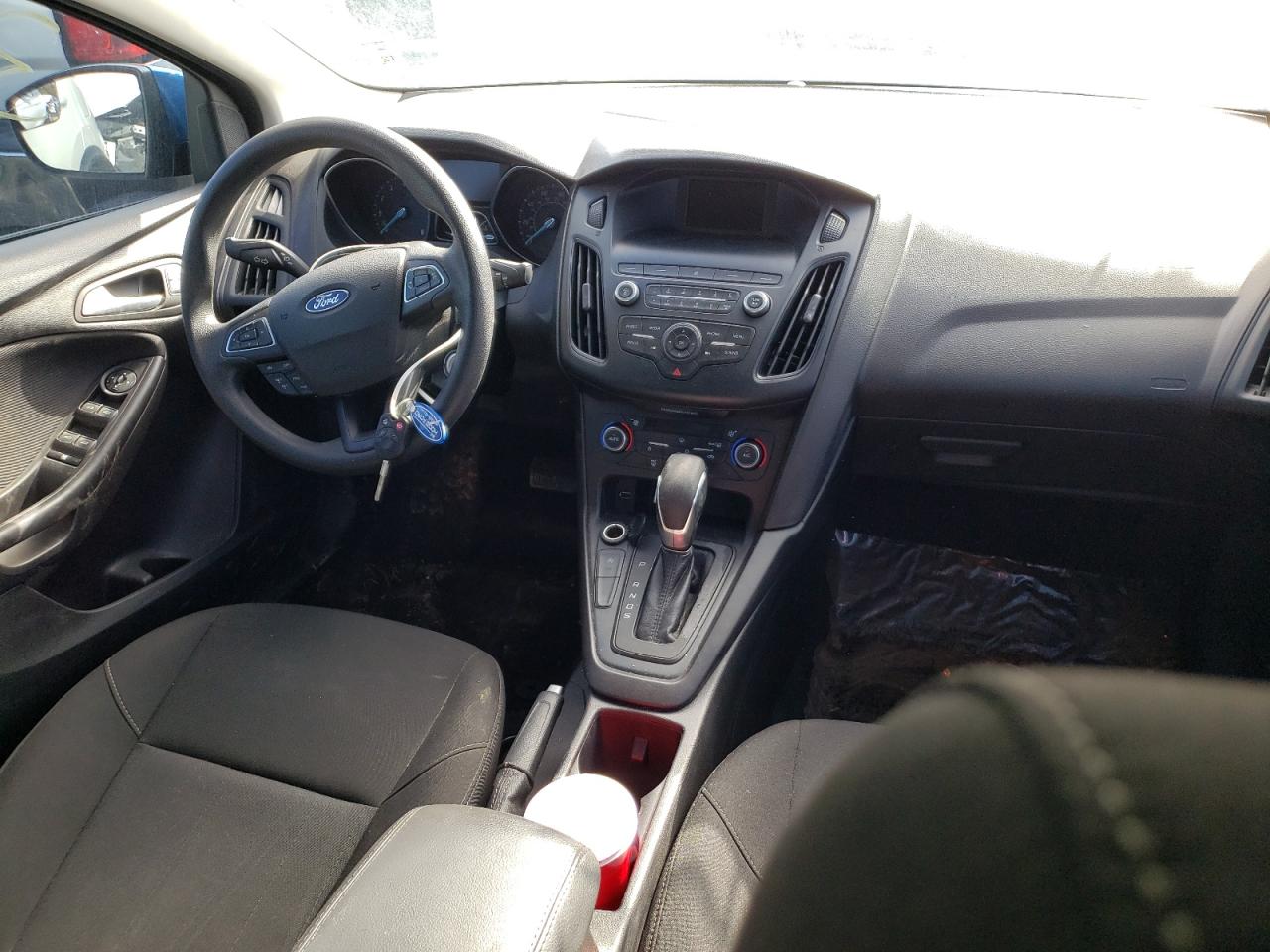 Photo 9 from auction – 2018 FORD FOCUS SE with VIN 1FADP3FE7JL302862