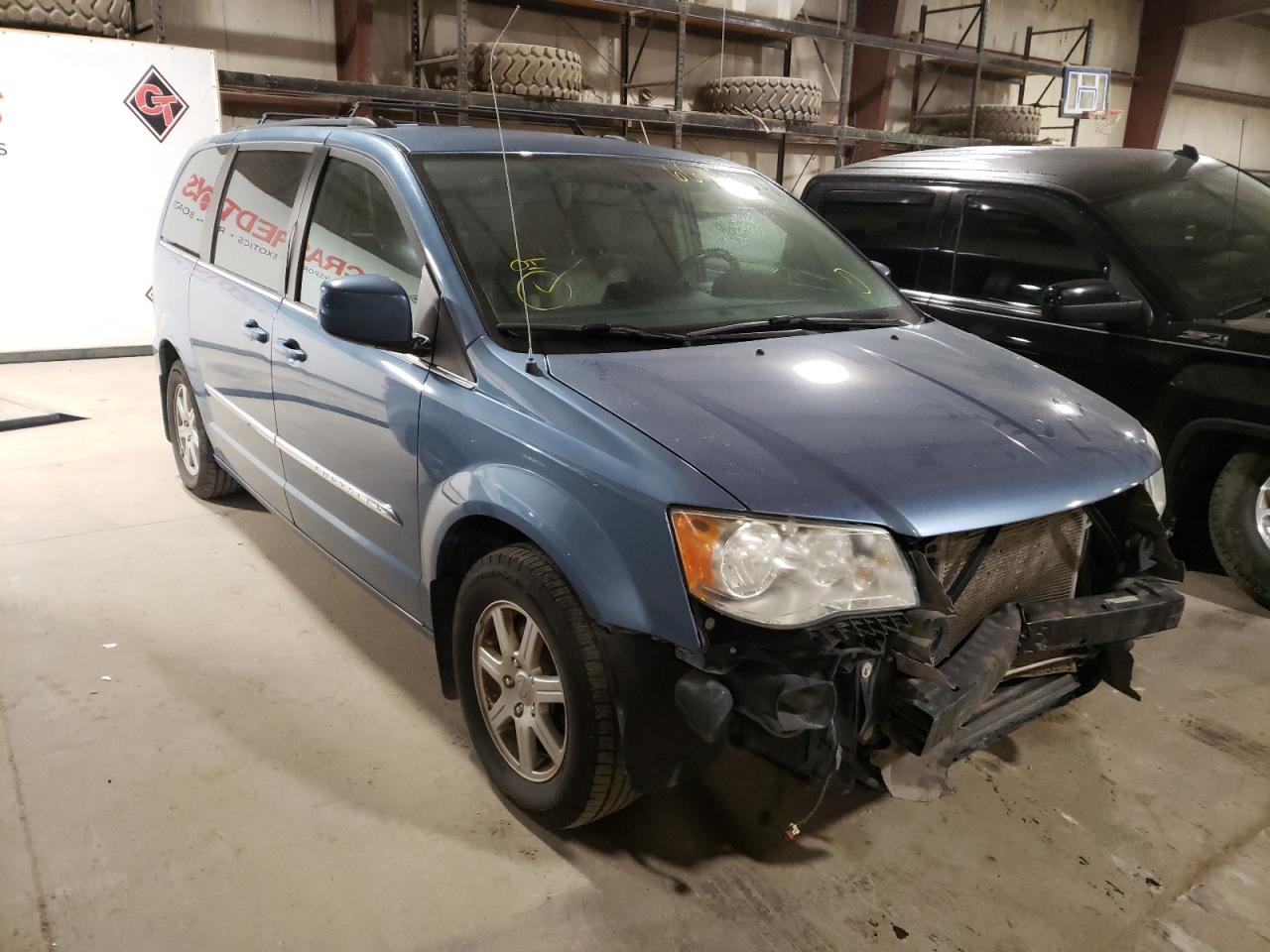 CHRYSLER TOWN & COU 2011 with VIN 2A4RR5DG8BR745521 - Photo from auction