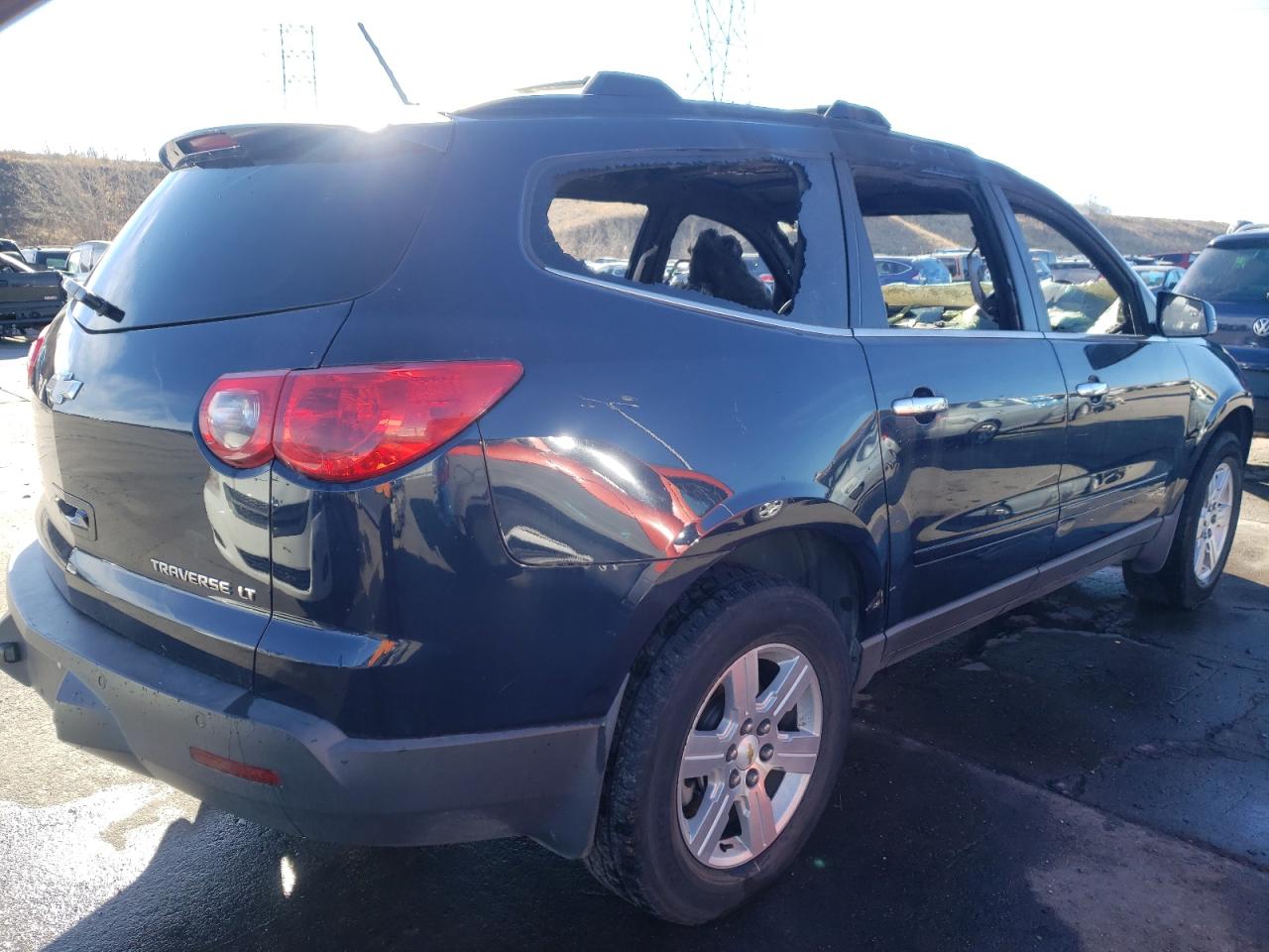 Photo 4 from auction – 2012 CHEVROLET TRAVERSE L with VIN 1GNKVJED9CJ183030