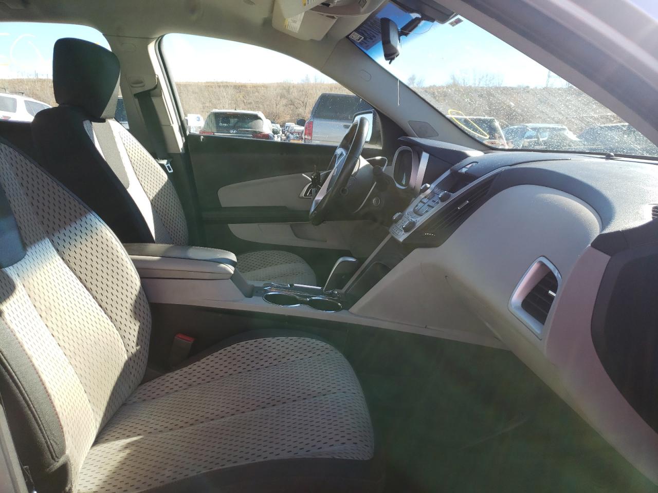Photo 5 from auction – 2010 CHEVROLET EQUINOX LS with VIN 2CNALBEW6A6413243