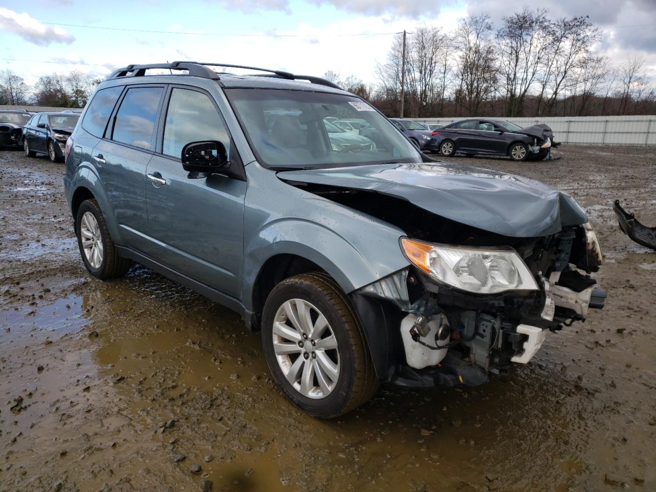 SUBARU FORESTER 2 2013 with VIN JF2SHADC4DH429923 - Photo from auction