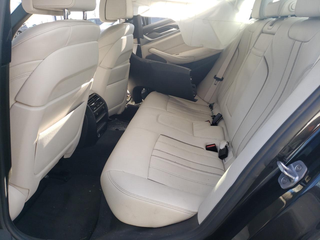 Photo 6 from auction – 2018 BMW M550XI with VIN WBAJB9C53JB049271