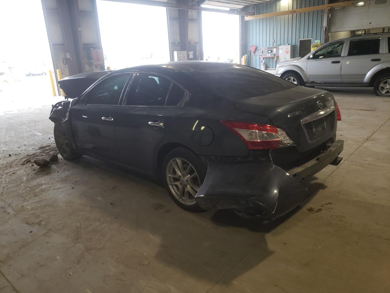 Photo 3 from auction – 2011 NISSAN MAXIMA S with VIN 1N4AA5AP7BC816074