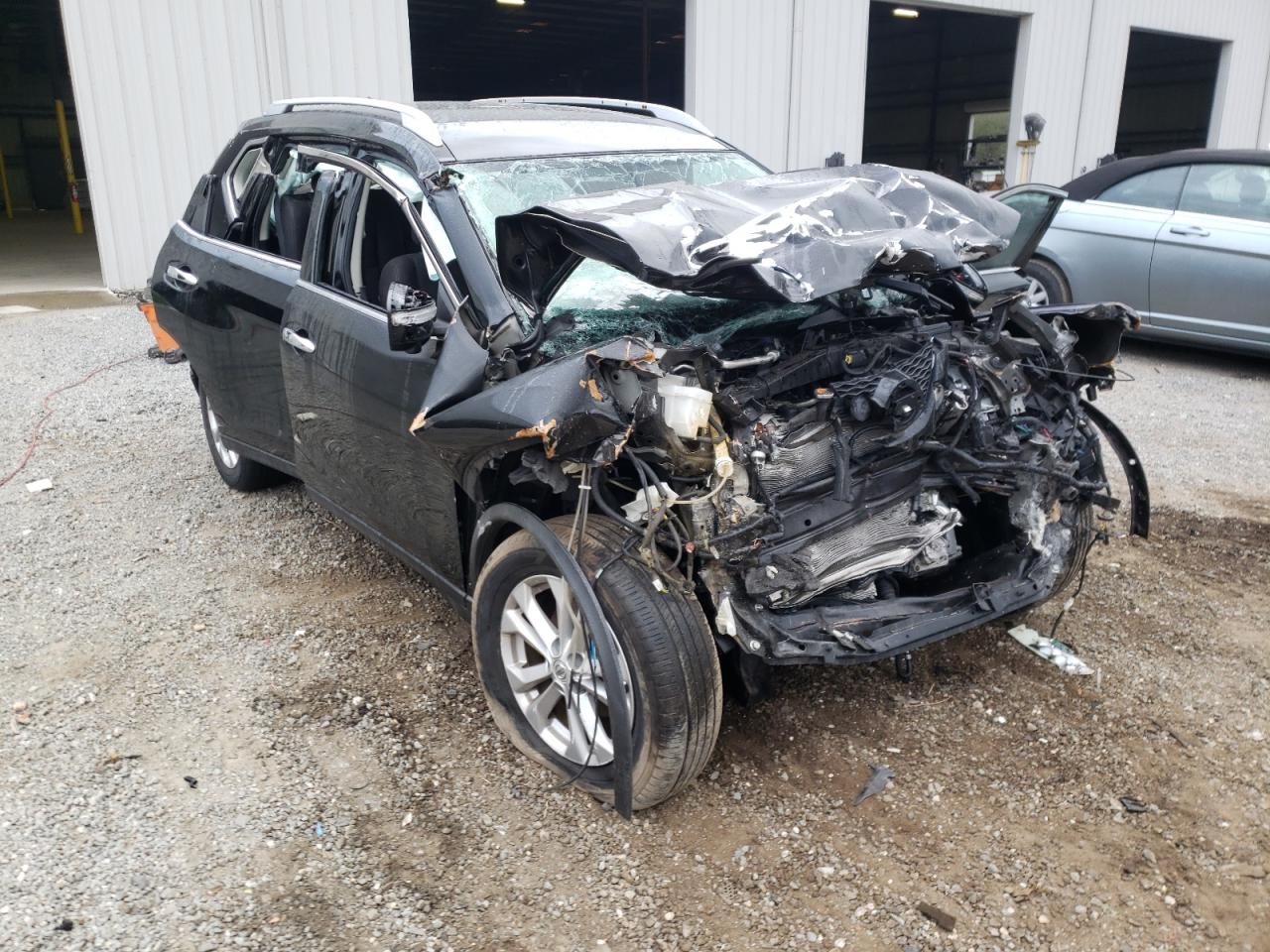 NISSAN ROGUE S 2015 with VIN KNMAT2MT0FP548110 - Photo from auction
