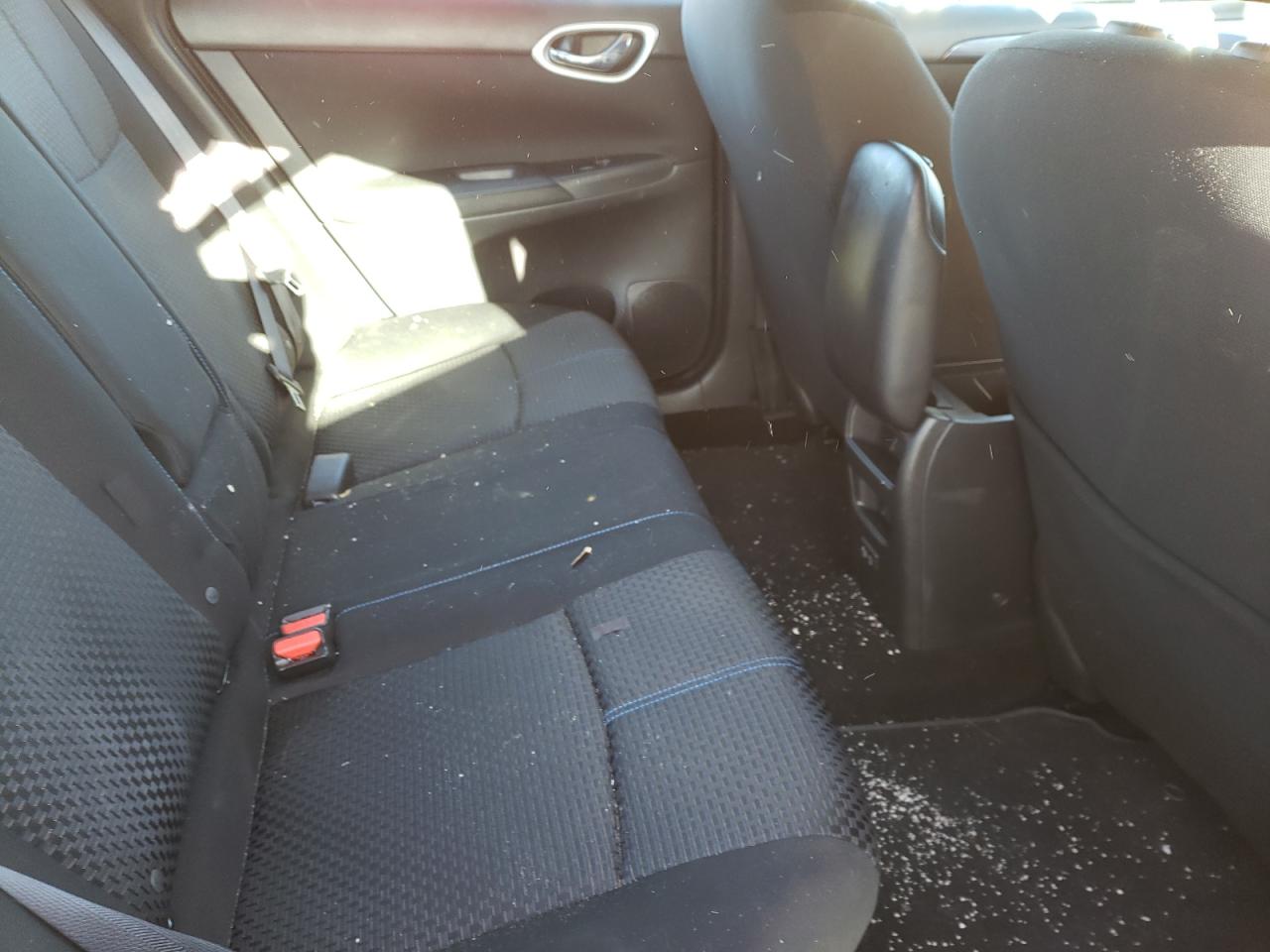 Photo 6 from auction – 2019 NISSAN SENTRA S with VIN 3N1AB7AP1KY319437